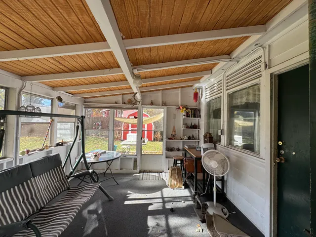 $250,000 | 742 Sheridan Springs Road, Lake Geneva, WI 53147