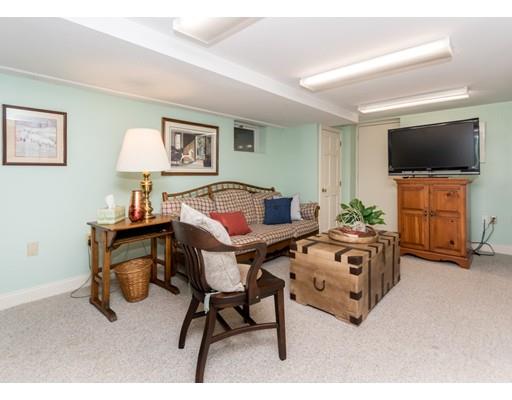 44 McLean Street Wellesley, MA 02481 - Photo 16 of 22 Gallery Image 16