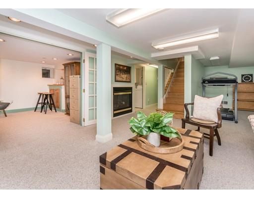 44 McLean Street Wellesley, MA 02481 - Photo 17 of 22 Gallery Image 17