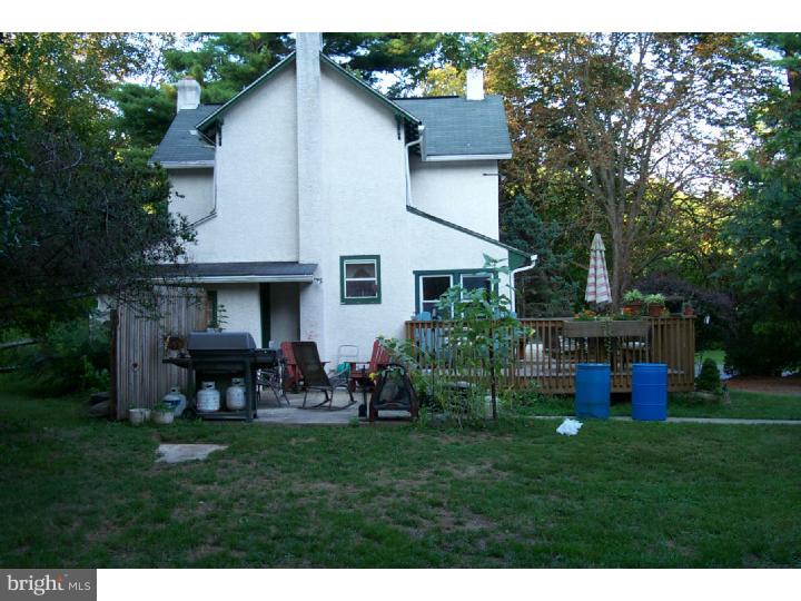 131 Pine Swamp Road Elverson, PA 19520 - Photo 2 of 4 Exterior Back