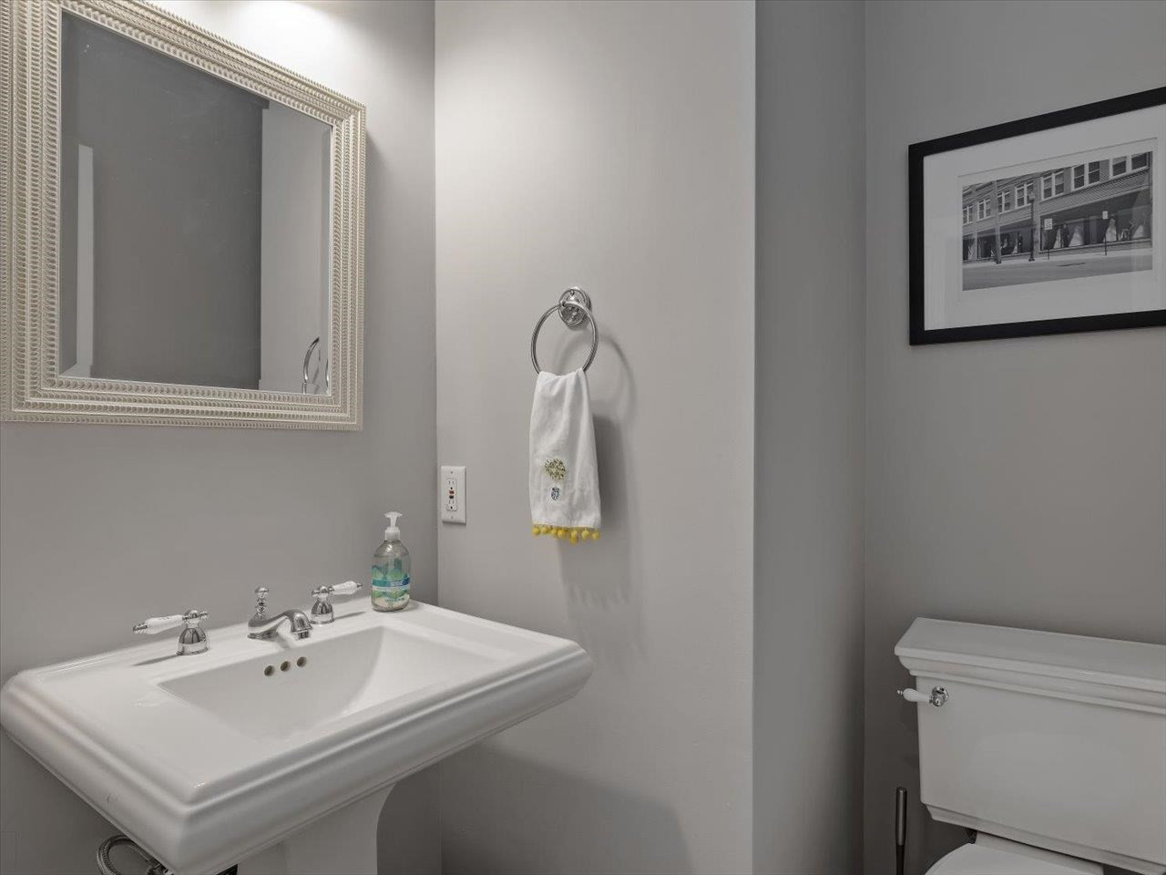 1104 Banbury Woods Place Raleigh, NC 27607 - Photo 14 of 29 Photo 14