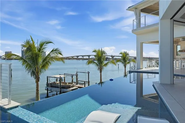 $11,900,000 | 280 Estrellita Drive, Fort Myers Beach, FL 33931