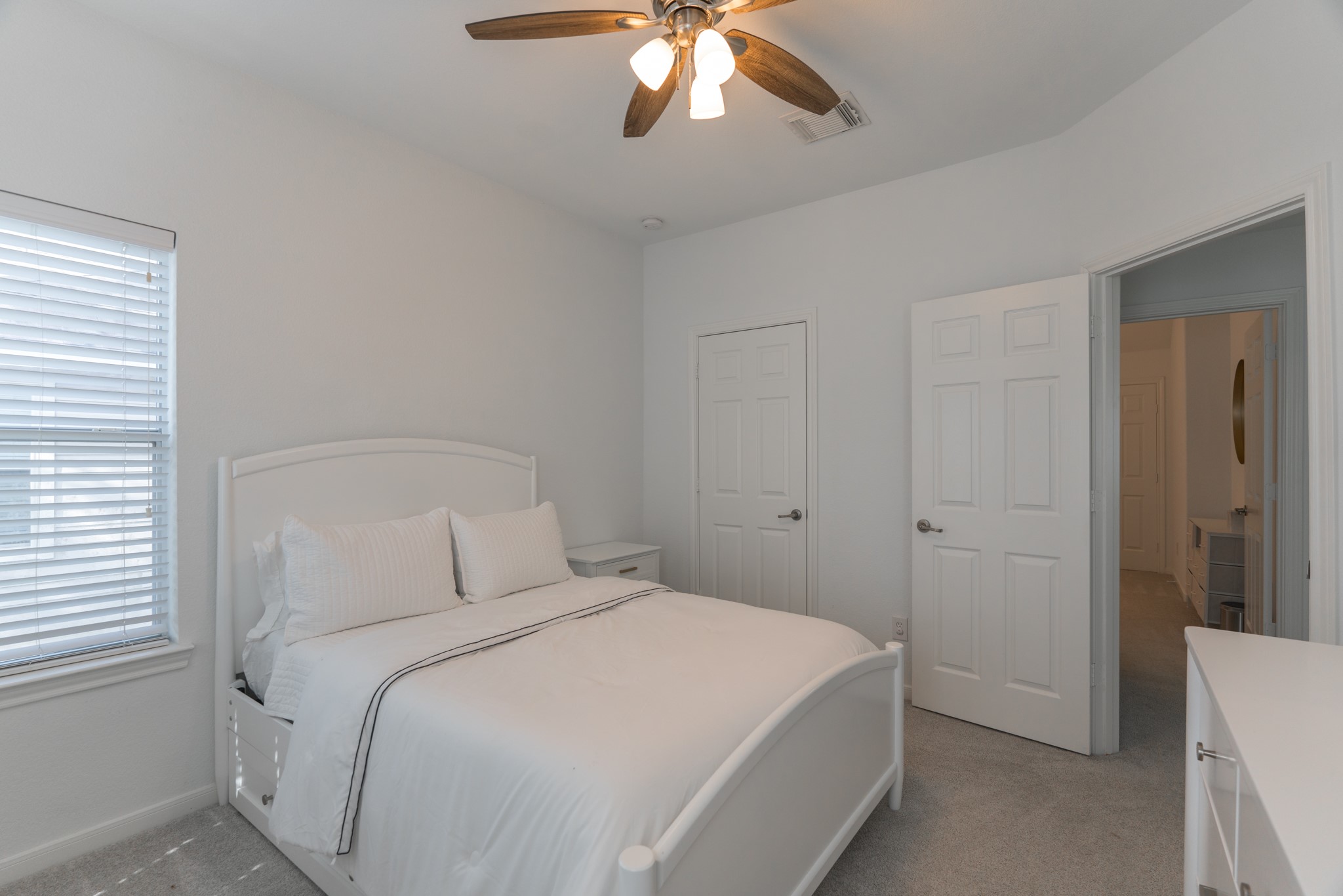 135 South Rocky Point Circle Spring, TX 77389 - Photo 30 of 39 Gallery Image 30