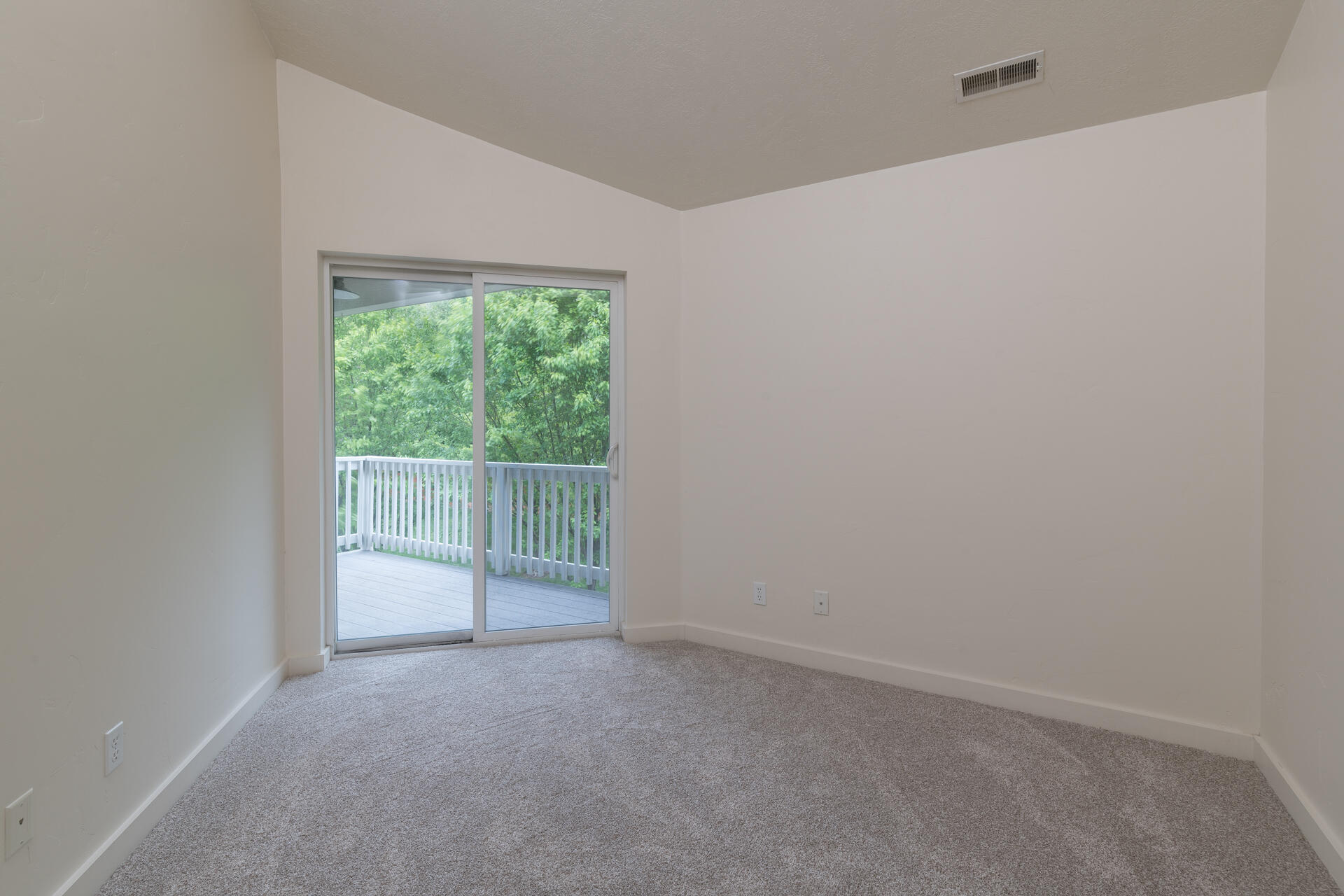1920 Copper Ranch Lane, Unit D Hailey, ID 83333 - Photo 21 of 26 Bedroom 3