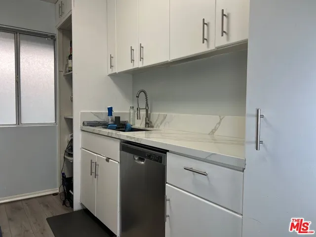 $380,000 | 20134 Leadwell Street, Unit 133, Winnetka, CA 91306