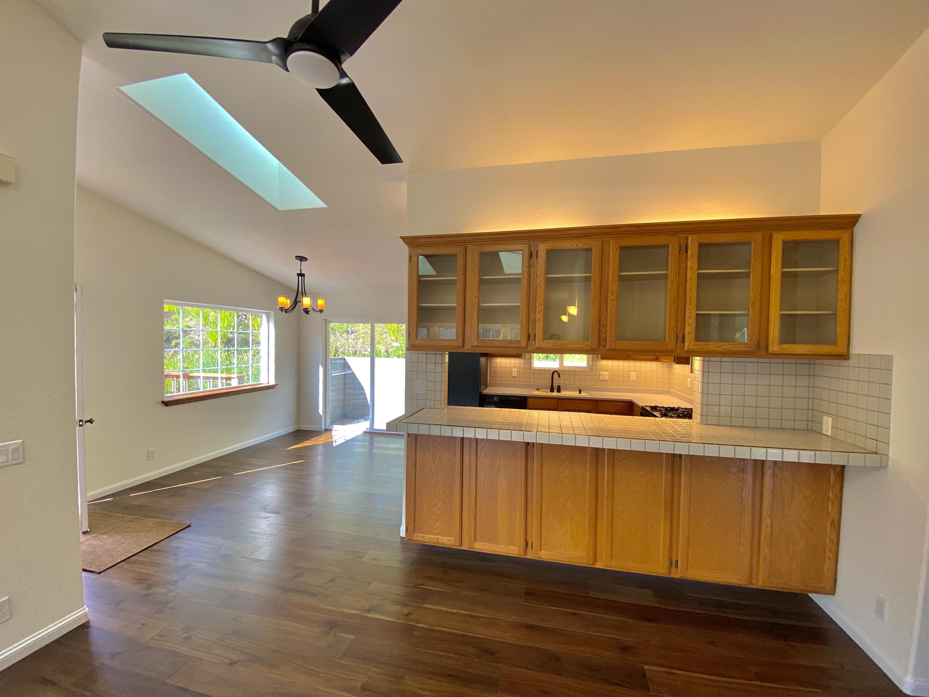 451 Spring Road Shelter Cove, CA 95589 - Photo 14 of 29 Cabinets