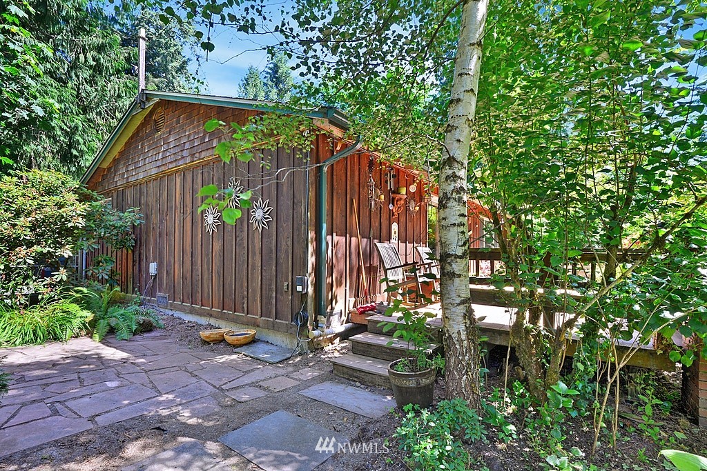 13919 196th Avenue Southeast Renton, WA 98059 - Photo 18 of 23 Gallery Image 18