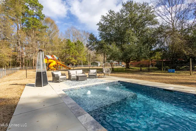 $675,000 | 164 Columbia Purvis Road, Columbia, MS 39429