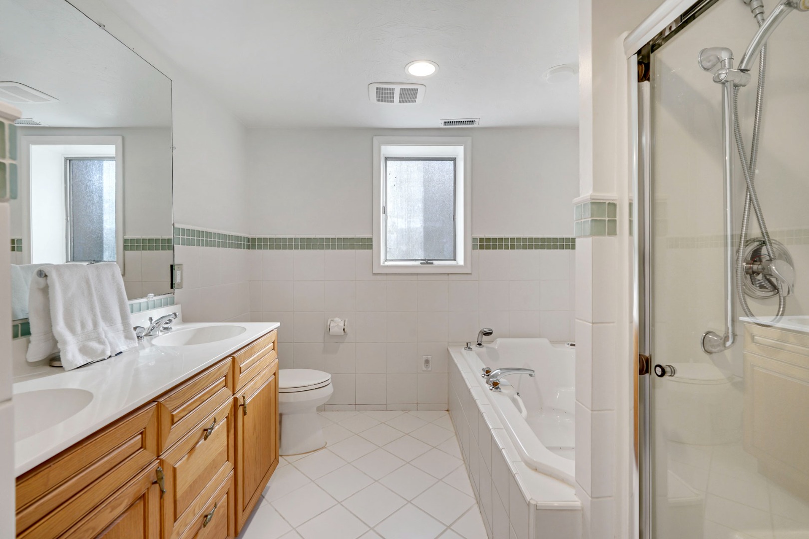 3 Hidden Cove Road Oak Bluffs, MA 02557 - Photo 37 of 53