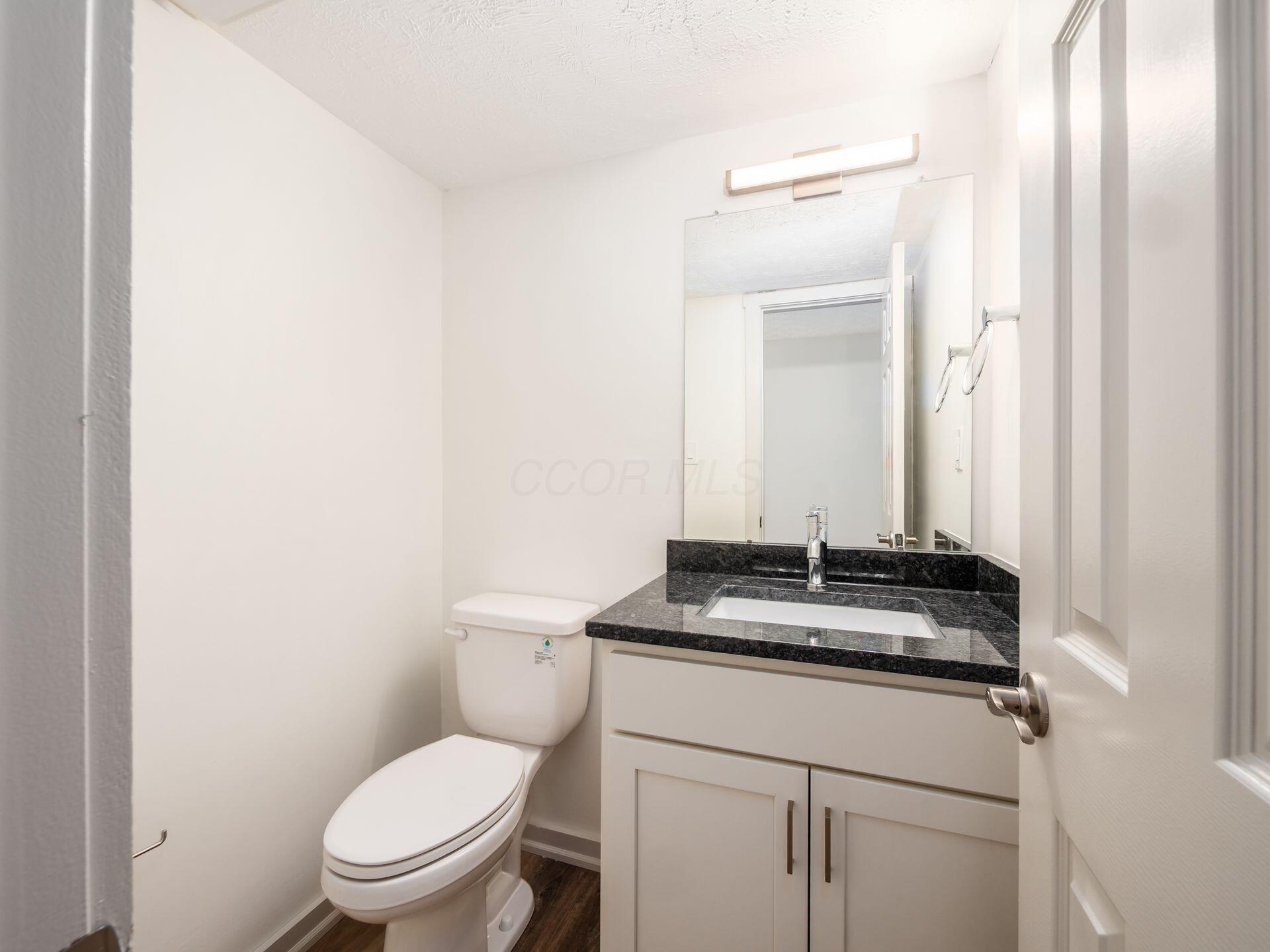 406 Edinburgh Road Dublin, OH 43017 - Photo 7 of 29