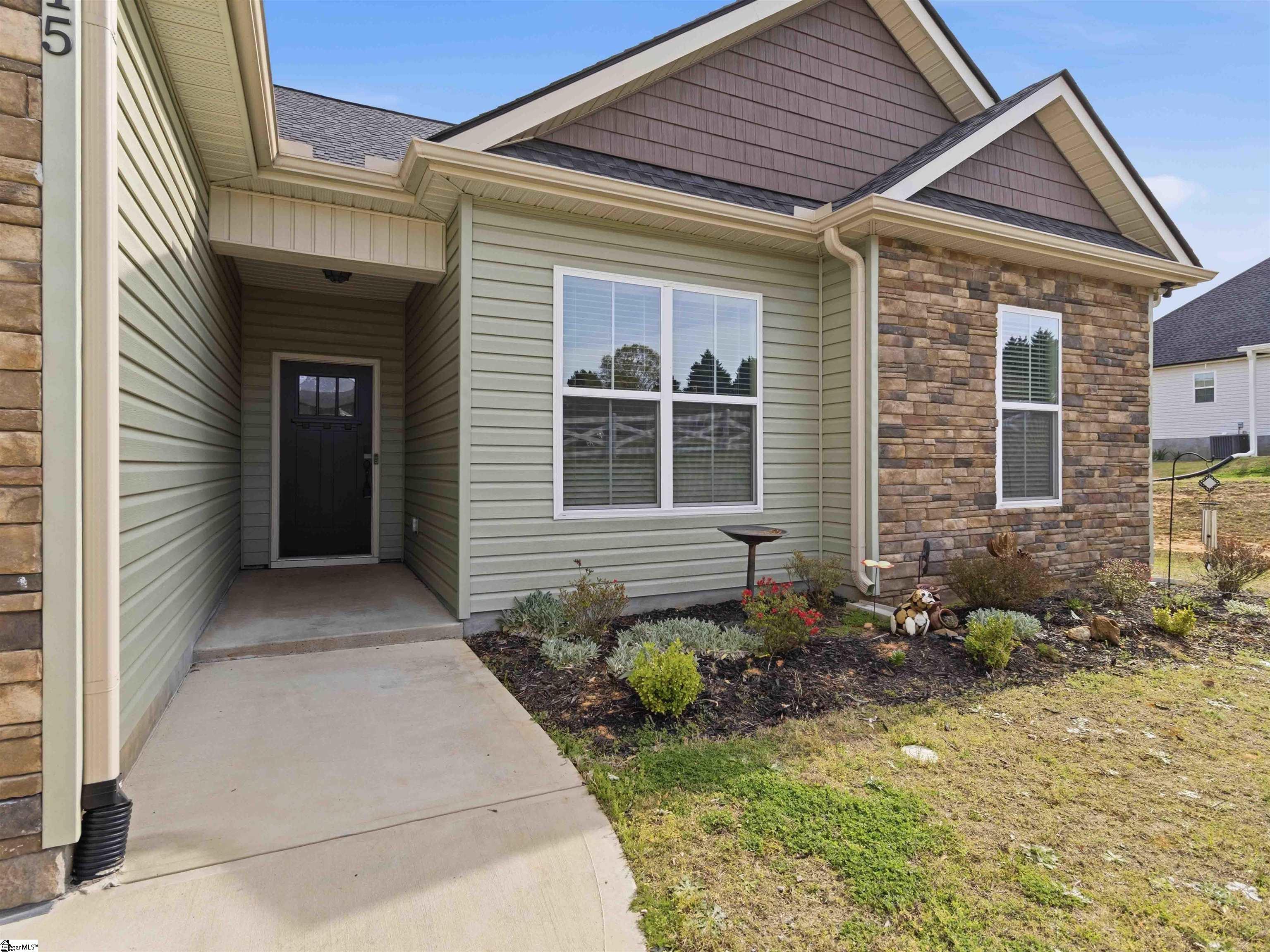 615 Spearman Road Pelzer, SC 29669 - Photo 8 of 49