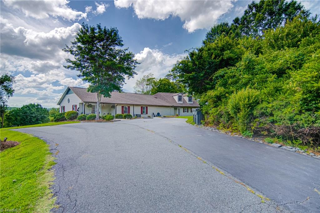 1227 Red Bank Road Germanton, NC 27019 - Photo 36 of 36 Gallery Image 36