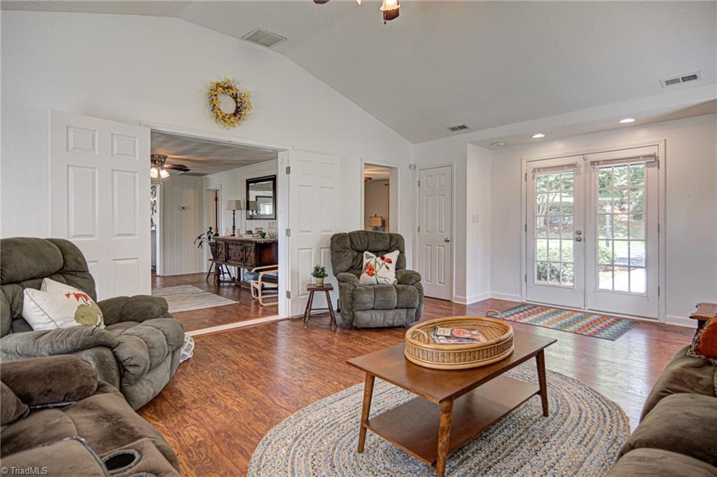 1227 Red Bank Road Germanton, NC 27019 - Photo 10 of 36 Gallery Image 10