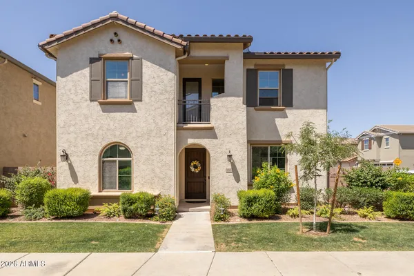 $589,850 | 1015 South Annie Lane, Gilbert, AZ 85296