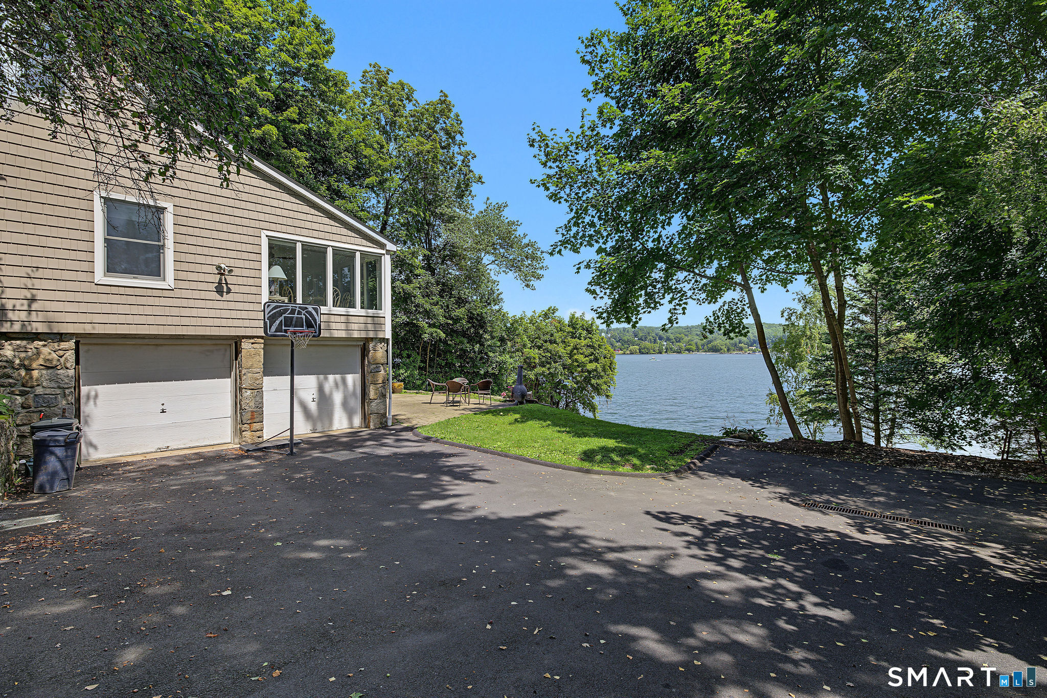 14 Shore Road Danbury, CT 06811 - Photo 36 of 39 Gallery Image 36