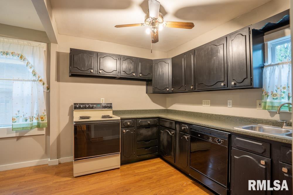 1319 East Rouse Avenue Peoria, IL 61603 - Photo 10 of 23 Gallery Image 10