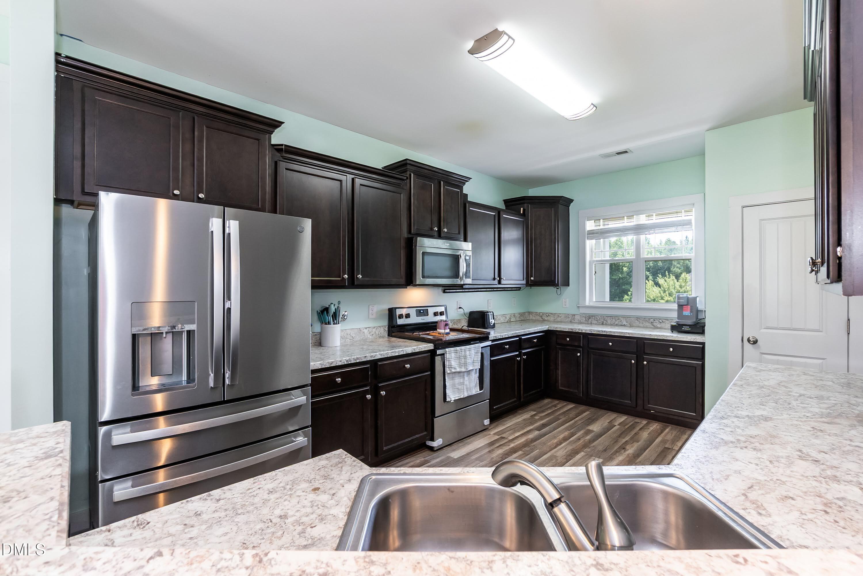 53 Red Wood Road Zebulon, NC 27597 - Photo 10 of 30