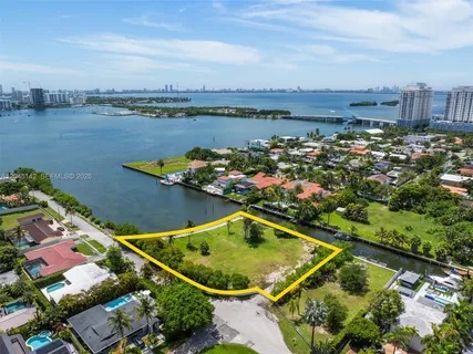 $15,988,000 | 1132 Northeast 84th Street, Miami, FL 33138