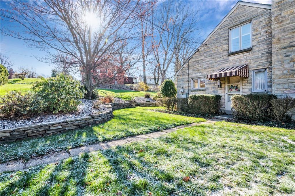 1037 Greentree Road Pittsburgh, PA 15220 - Photo 23 of 25 Gallery Image 23