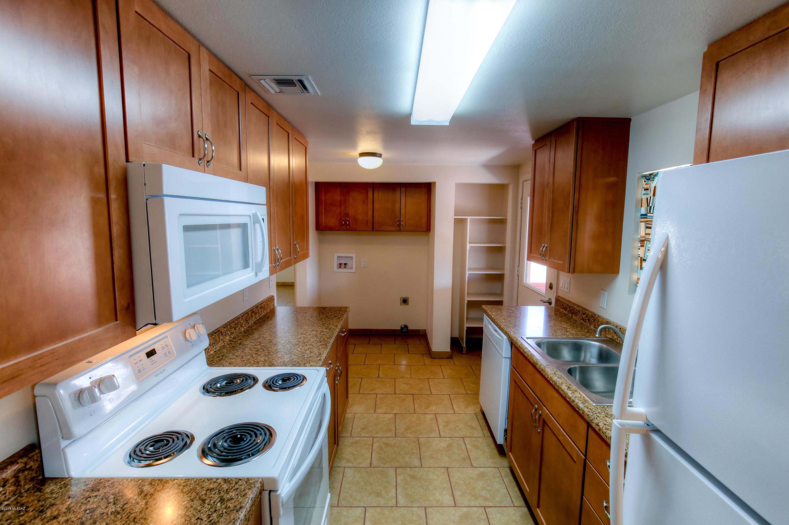 6006 East Hermans Road, Unit 2 Tucson, AZ 85756 - Photo 2 of 25