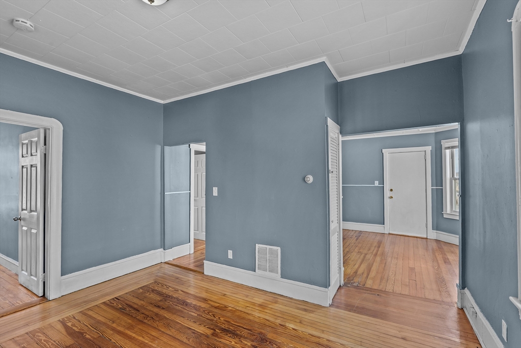 1819 Pleasant Street, Unit 3 Fall River, MA 02723 - Photo 5 of 28