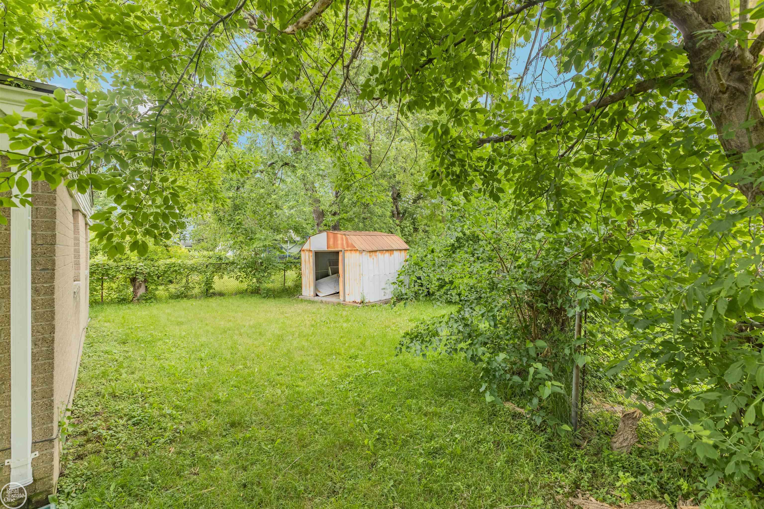 6793 Prospect Avenue Warren, MI 48091 - Photo 33 of 39