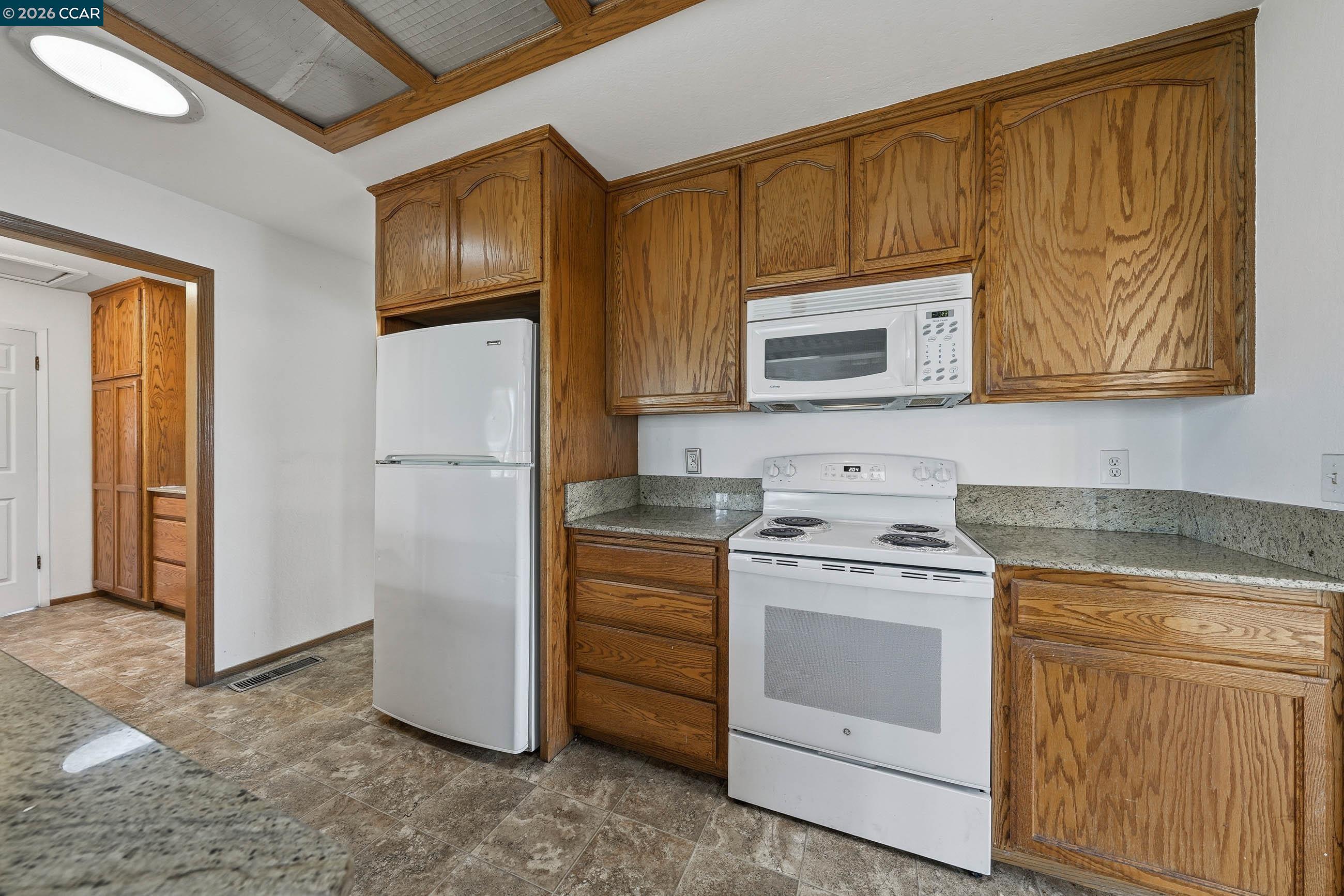 15420 Rumsey Road Clearlake, CA 95422 - Photo 6 of 24