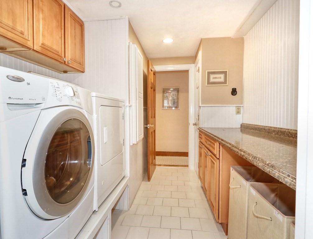 126 Tamarack Road Westwood, MA 02090 - Photo 23 of 41 Gallery Image 23