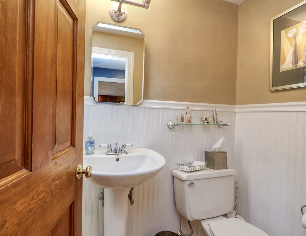 126 Tamarack Road Westwood, MA 02090 - Photo 7 of 41 Gallery Image 7