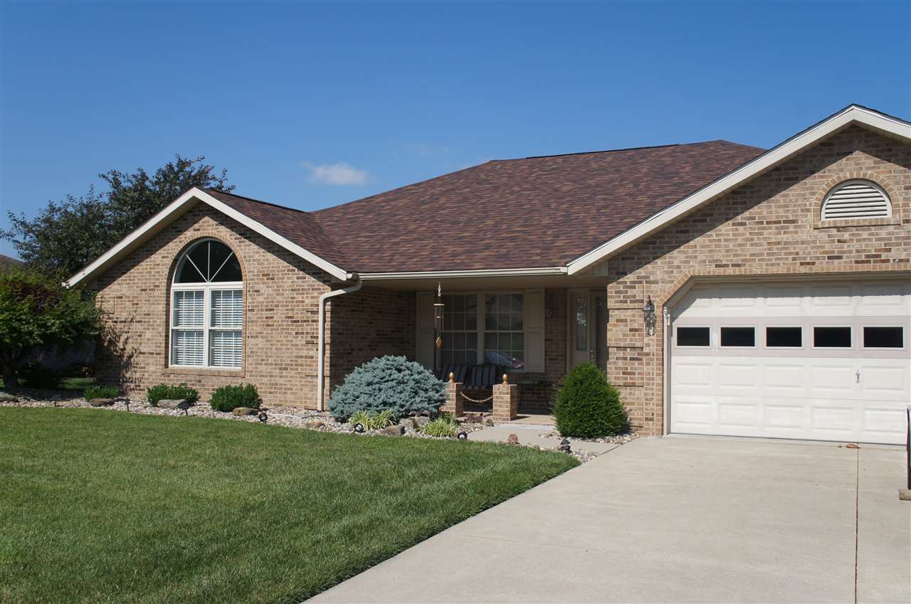 343 Ridgewood Lane Jasper, IN 47546 - Photo 3 of 11 Gallery Image 3