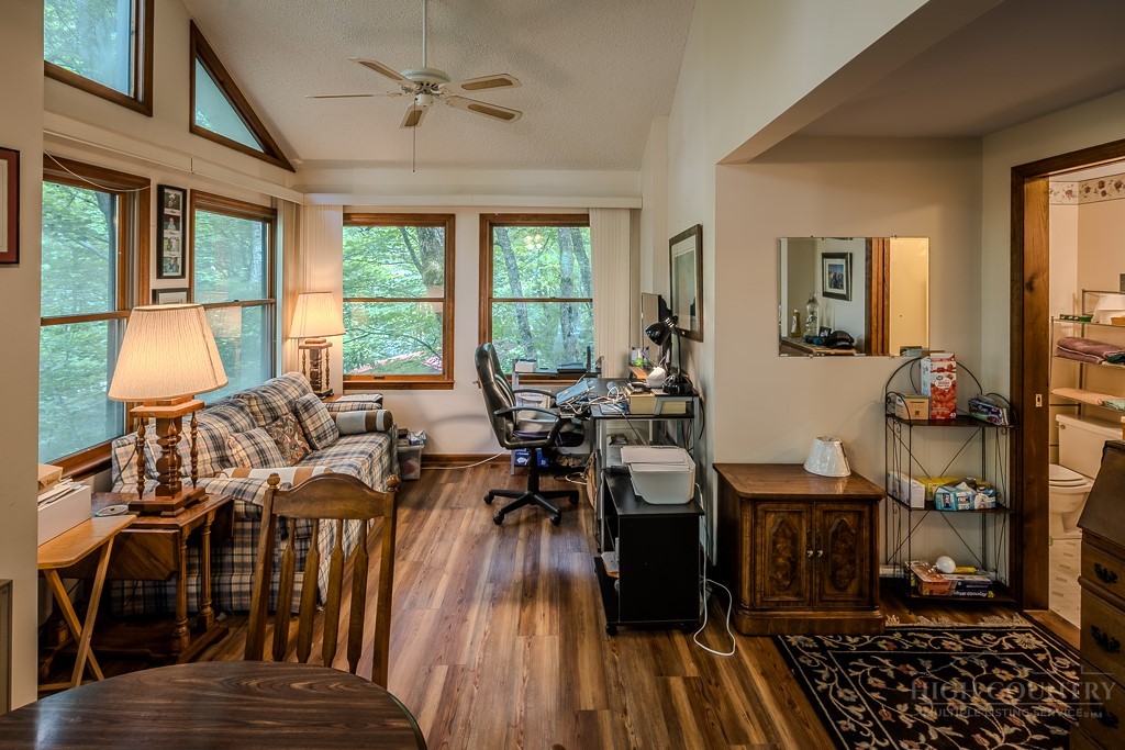 161 Ash Loop Newland, NC 28657 - Photo 18 of 33