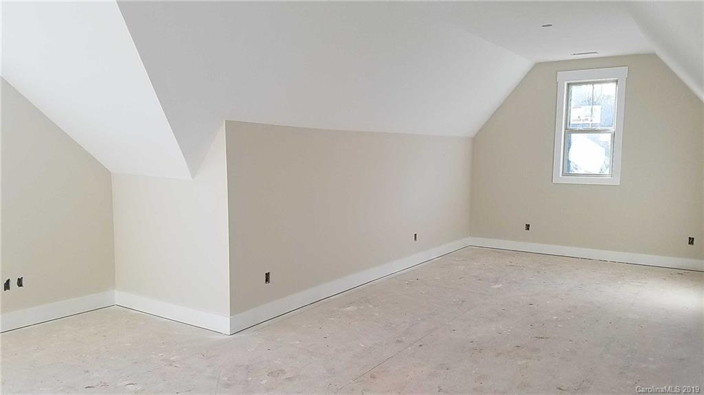 378 Kingsburry Road, Unit 4 Clover, SC 29710 - Photo 12 of 17 Gallery Image 12