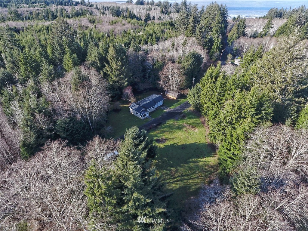 31 South Arbor Road Aberdeen, WA 98520 - Photo 4 of 21 Gallery Image 4