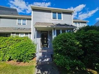 $2,800 | 311 Maple Brook Road, Unit 311, Bellingham, MA 02019