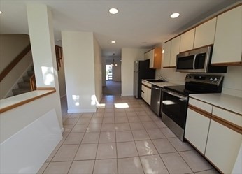 311 Maple Brook Road, Unit 311 Bellingham, MA 02019 - Photo 4 of 20