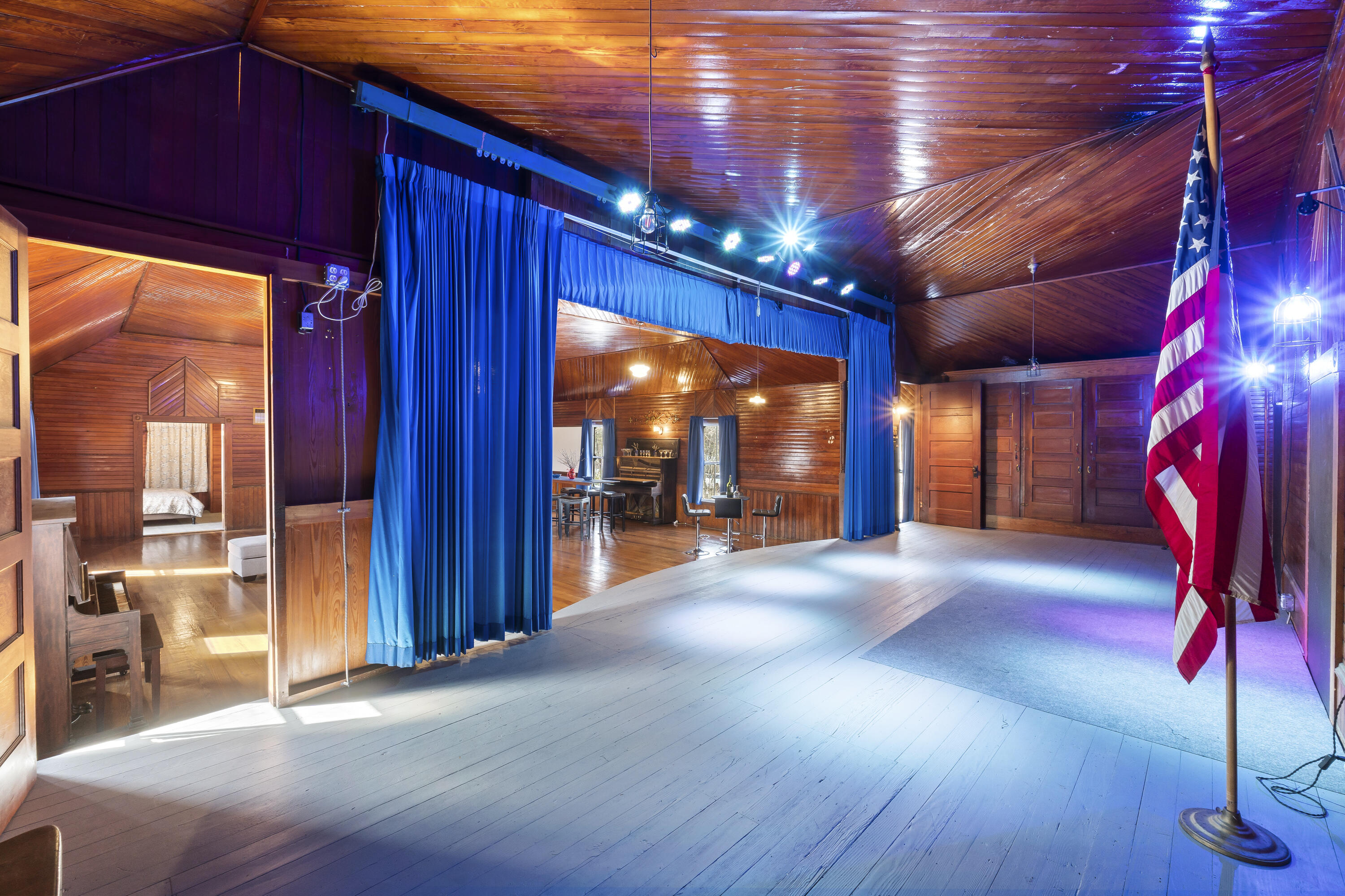 31 River Road Livermore Falls, ME 04254 - Photo 8 of 77 31 River Road_137