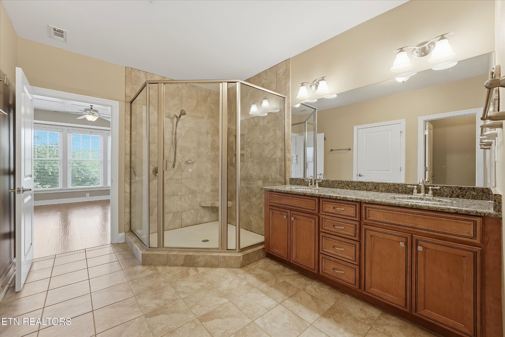 334 Centennial Bluff Boulevard Oak Ridge, TN 37830 - Photo 18 of 33