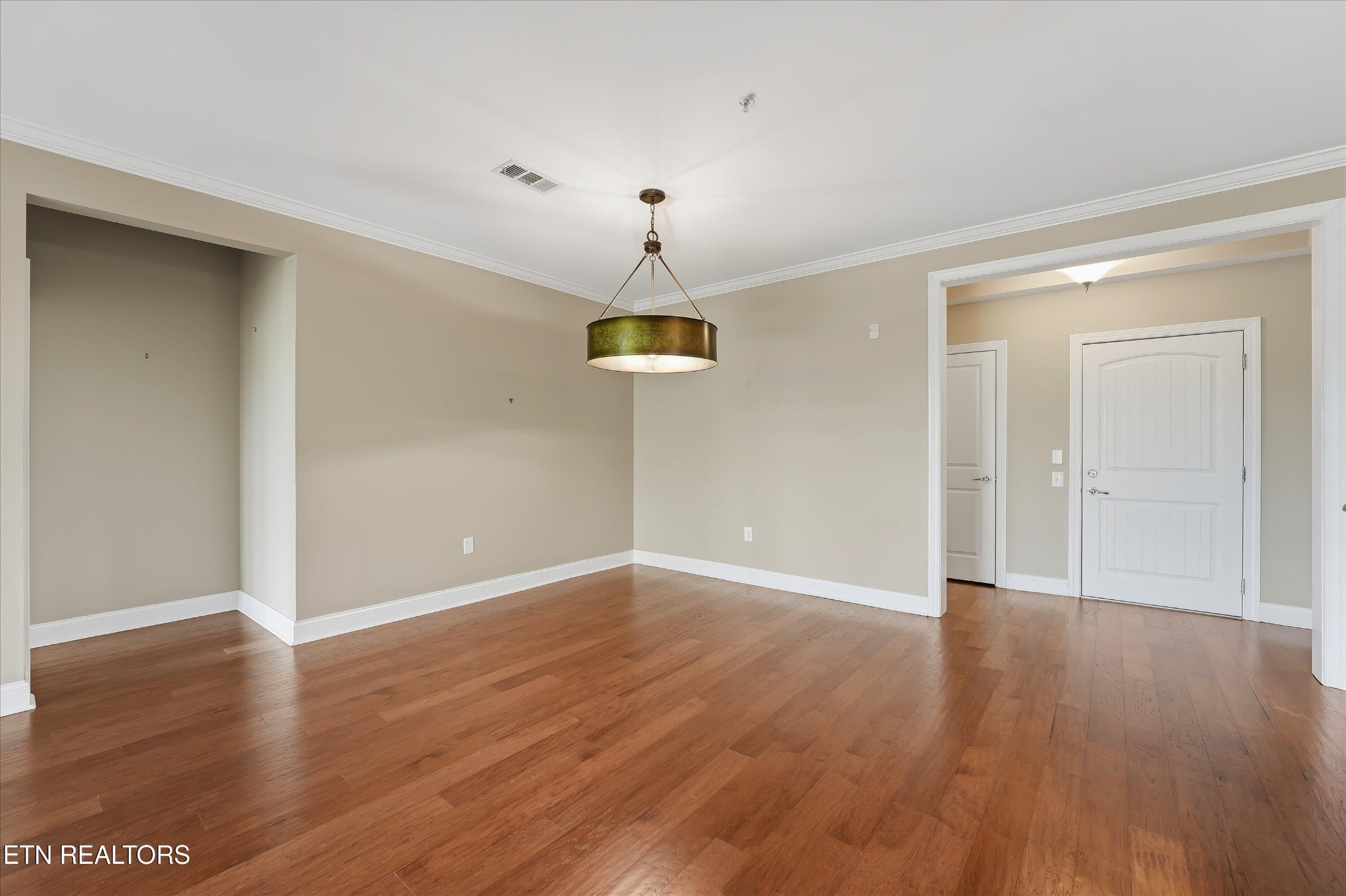 334 Centennial Bluff Boulevard Oak Ridge, TN 37830 - Photo 6 of 33
