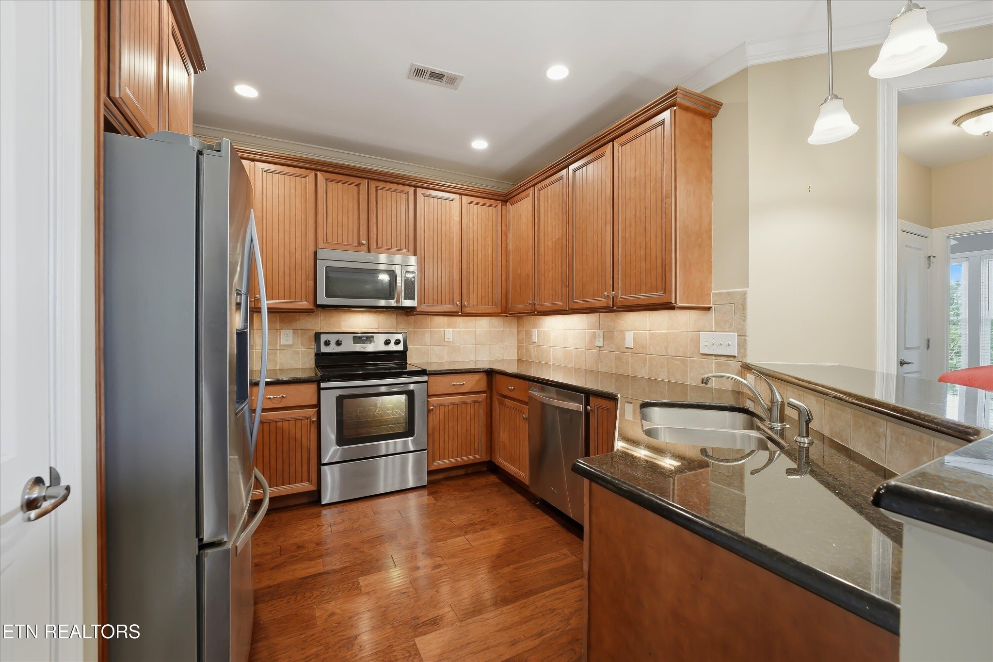 334 Centennial Bluff Boulevard Oak Ridge, TN 37830 - Photo 10 of 33