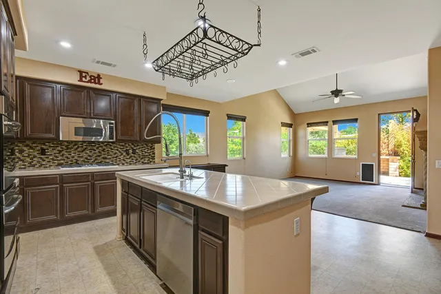 $650,000 | 37052 Southham Court, Indio, CA 92203