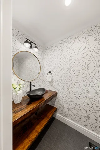 $2,699,000 | 16 Gault Park Drive, Westport, CT 06880