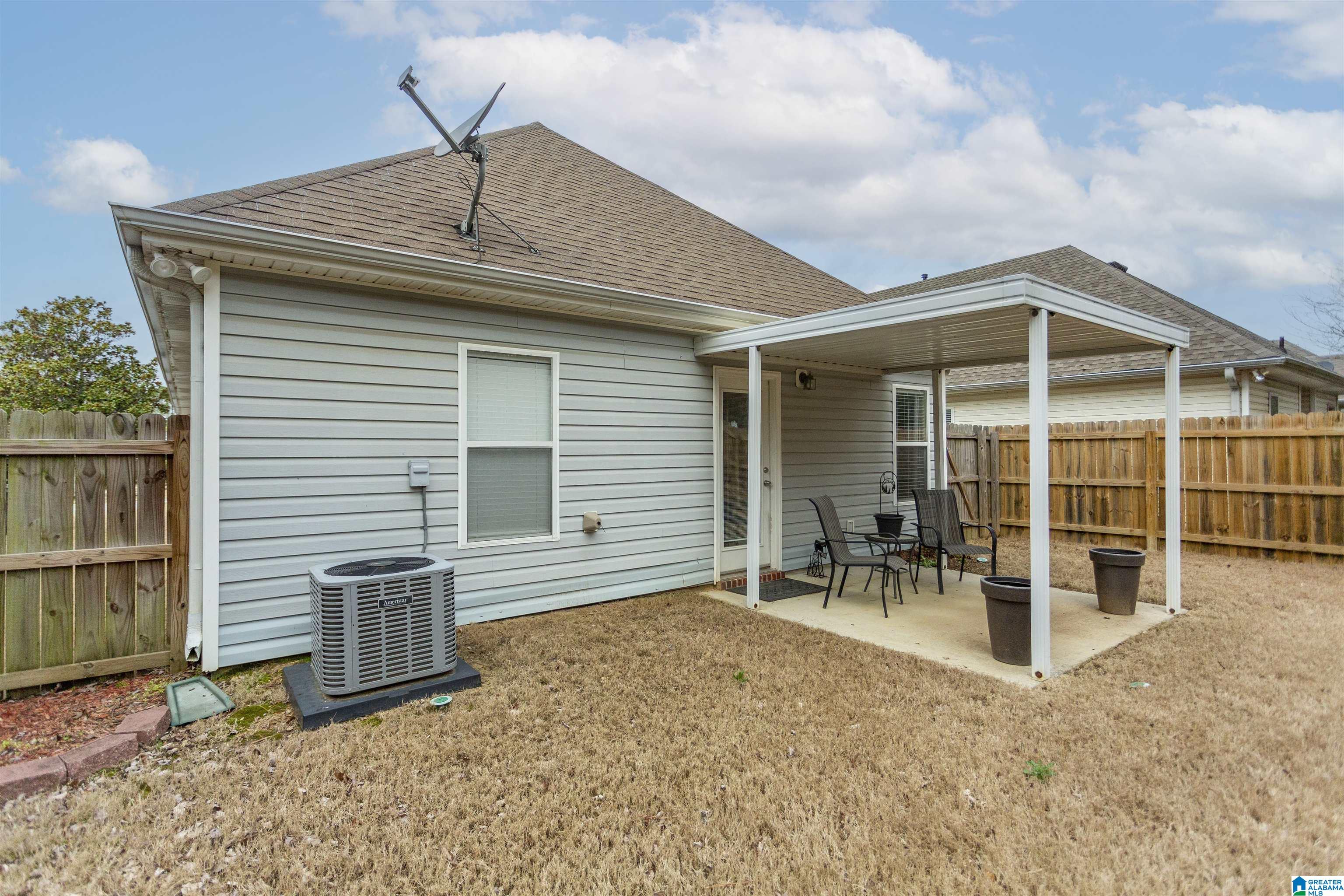 108 Highview Cove Pelham, AL 35124 - Photo 8 of 40