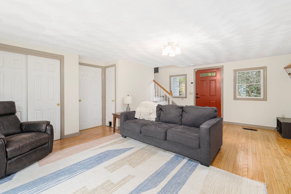 12 Princess Pine Drive Rehoboth, MA 02769 - Photo 17 of 42