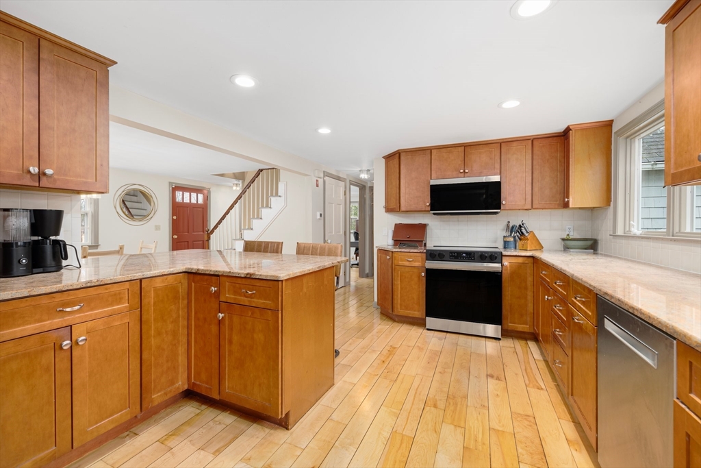 12 Princess Pine Drive Rehoboth, MA 02769 - Photo 20 of 42