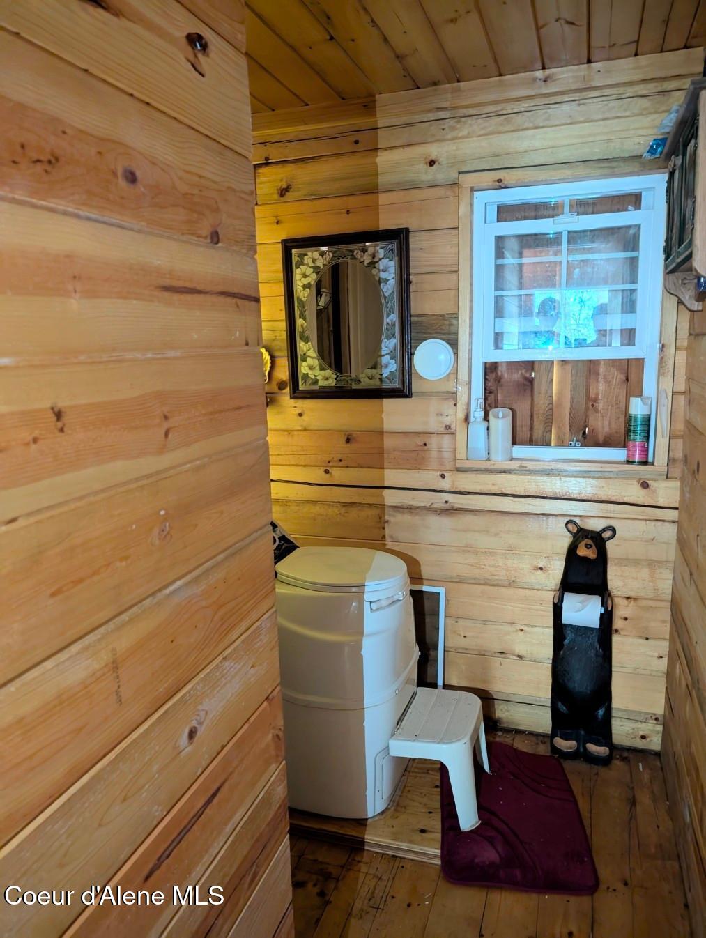 1628 Morris Road Naples, ID 83847 - Photo 20 of 36 State of the art composting toilet