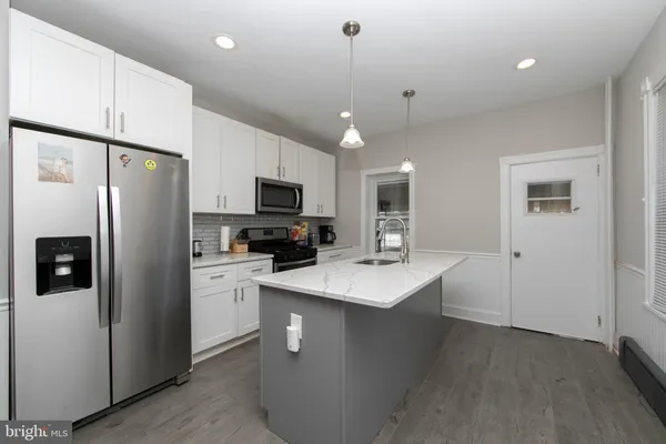 $2,500 | 8 Wynnewood Avenue, Collingswood, NJ 08108