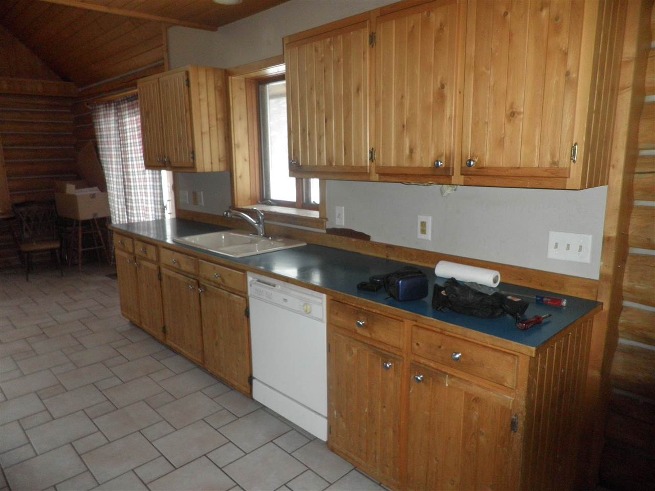 18925 Cedar Run Road Lake Ann, MI 49650 - Photo 5 of 39 1859643-4.JPG