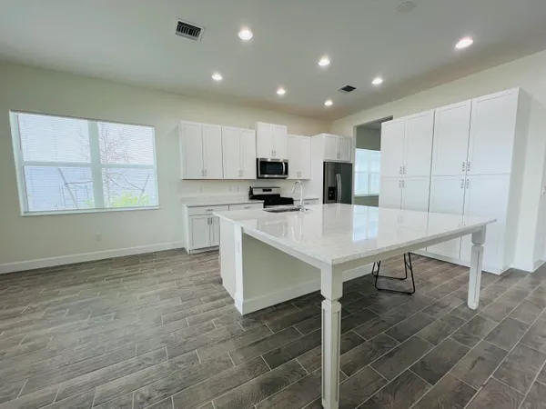 $3,500 | 5146 Liberty Lane, Westlake, FL 33470