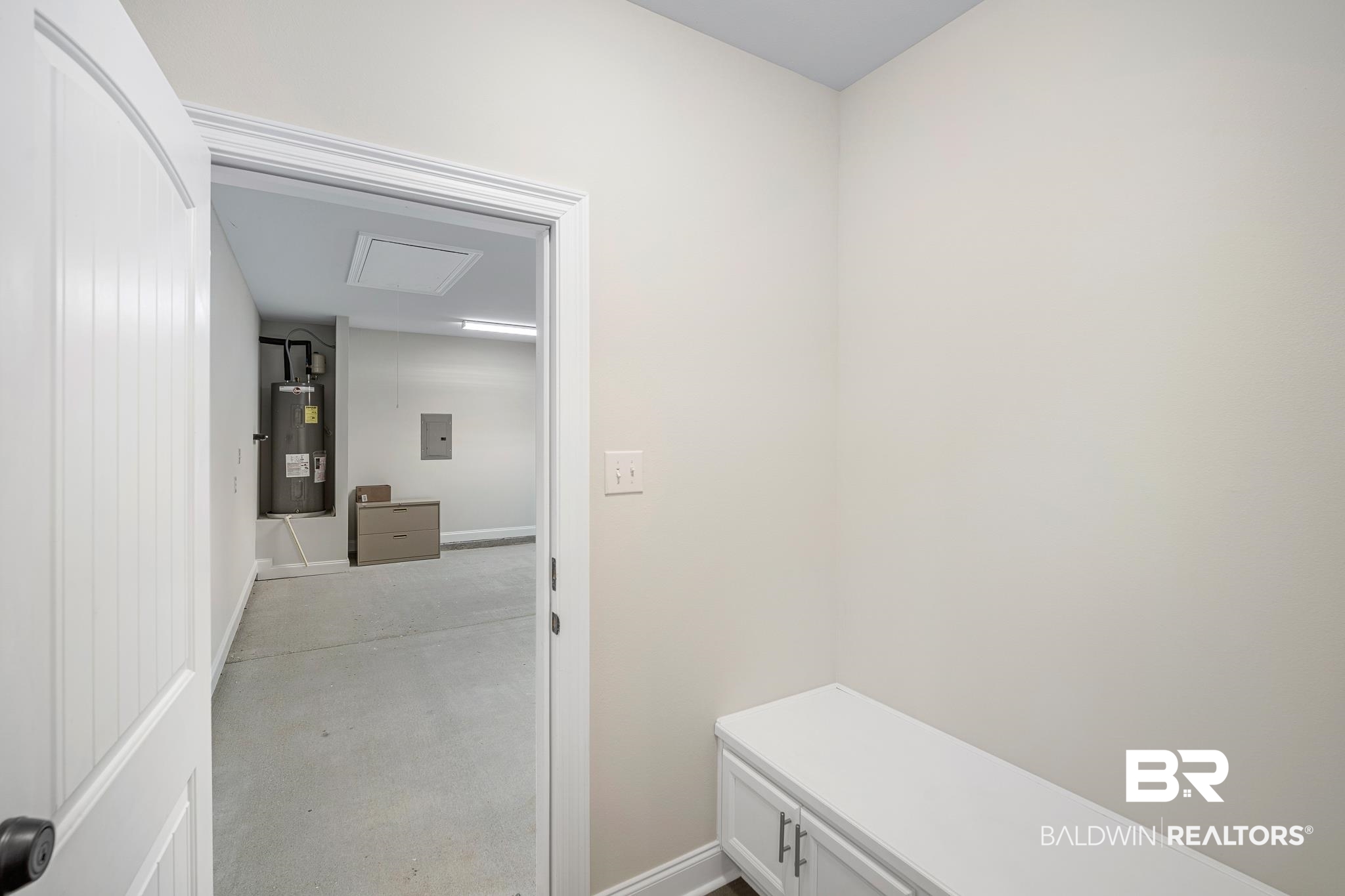 9997 Dunleith Loop Daphne, AL 36526 - Photo 24 of 29 Mudroom