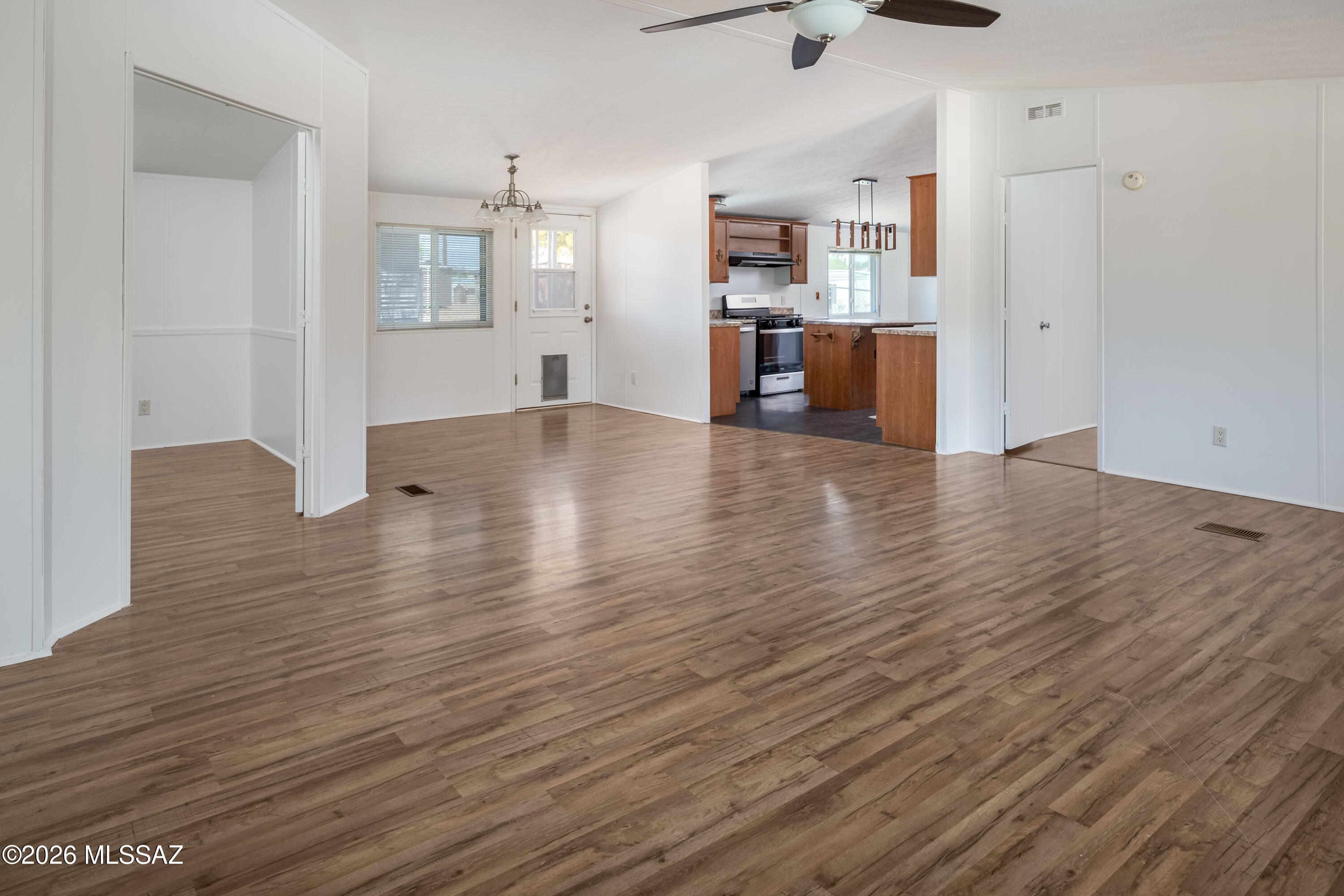 15535 North Oracle Road Tucson, AZ 85739 - Photo 7 of 29
